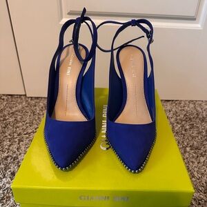 Gianni Bini Women's Blue Heels BRAND NEW